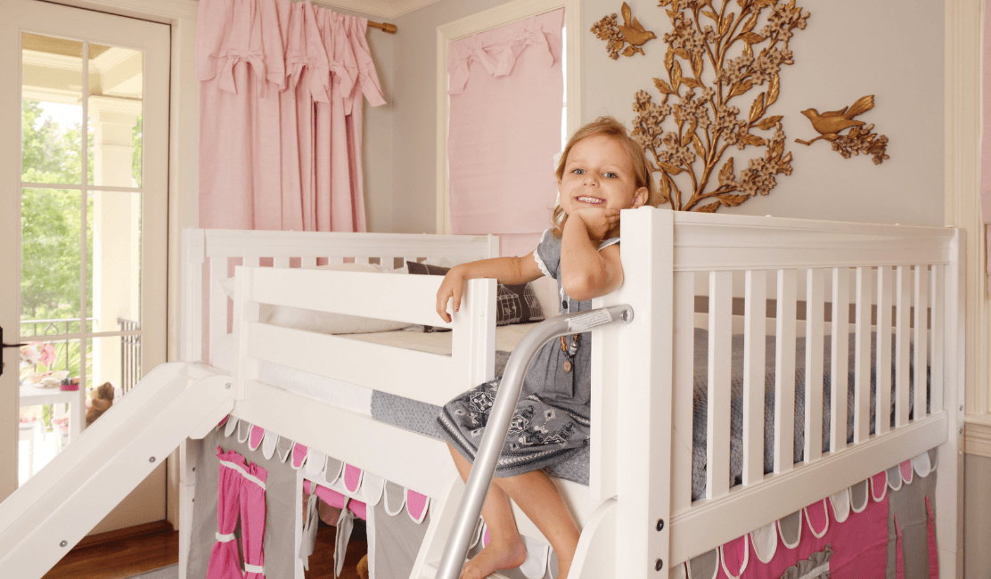Girls bed discount with slide